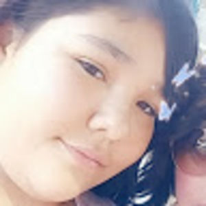 Meet your Posher, Alyssa